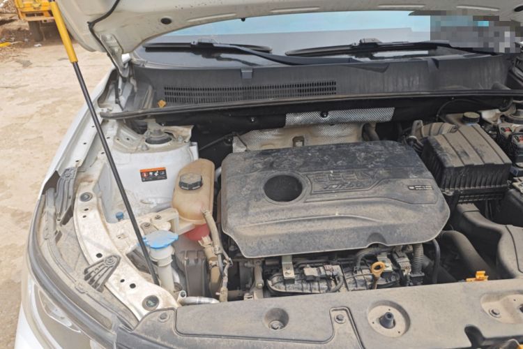 Used Geely Auto Vision X6 2021 PRO 1.4T Manual Luxury Model Engine Bay Right