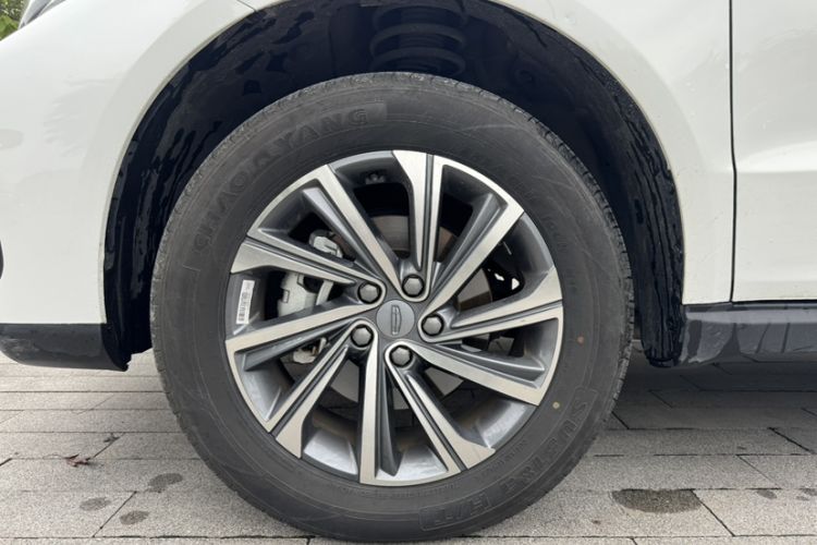 Used Geely Auto Vision X6 2021 PRO 1.4T Automatic Prestige Model Exterior 1