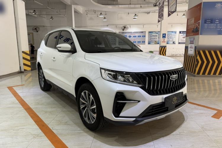 Used Geely Auto Vision X6 2021 PRO 1.4T Automatic Prestige Model Exterior 2