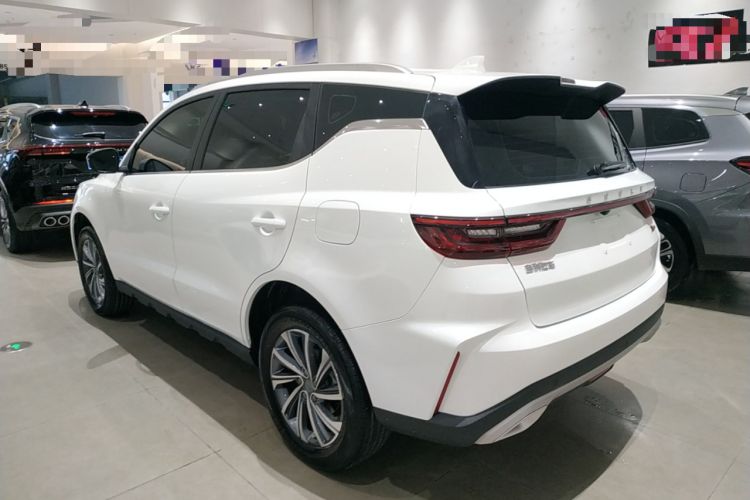 Used Geely Auto Vision X6 2021 PRO 1.4T Automatic Prestige Model Exterior 2