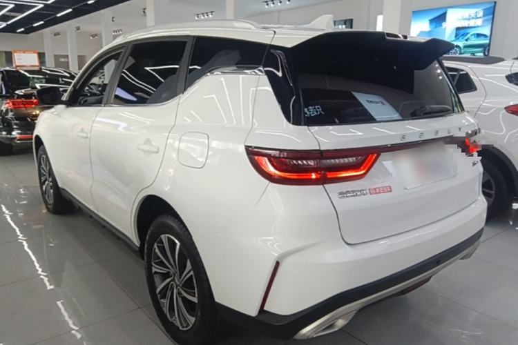 Used Geely Auto Vision X6 2021 PRO 1.4T Automatic Prestige Model Exterior 2