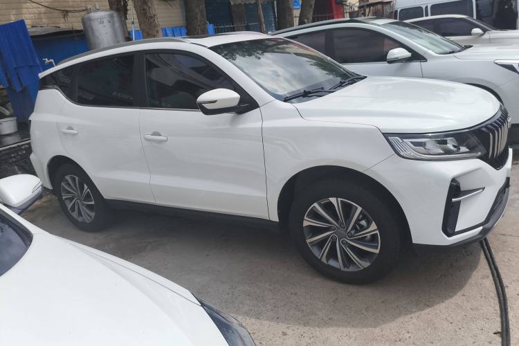 Used Geely Auto Vision X6 2021 PRO 1.4T Automatic Prestige Model Exterior 3