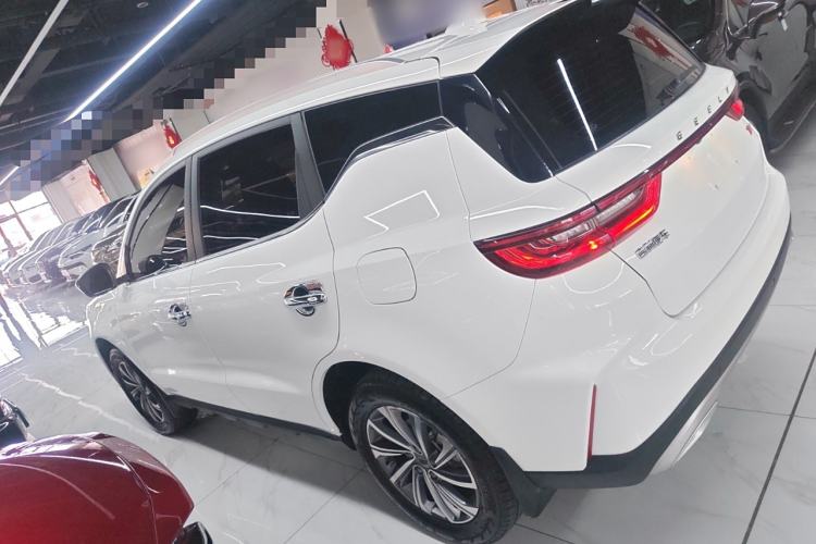 Used Geely Auto Vision X6 2021 PRO 1.4T Automatic Prestige Model Exterior 3
