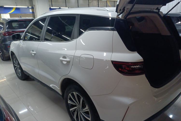 Used Geely Auto Vision X6 2021 PRO 1.4T Automatic Prestige Model Exterior 3