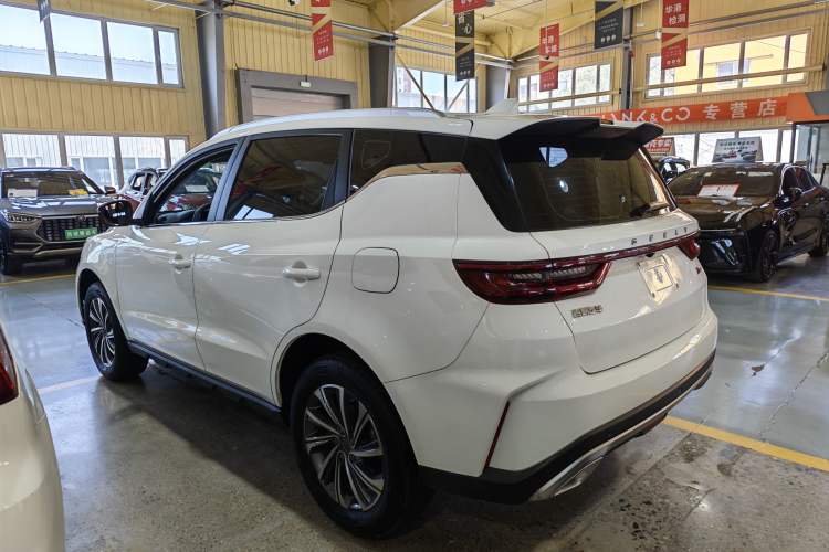 Used Geely Auto Vision X6 2021 PRO 1.4T Automatic Prestige Model Exterior 3