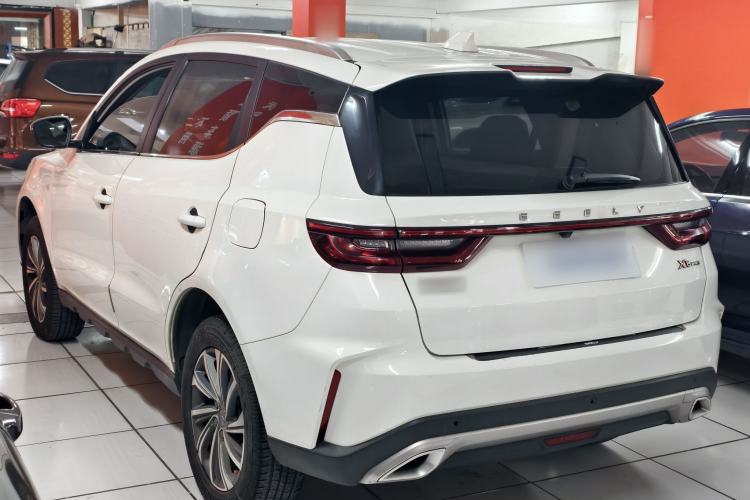 Used Geely Auto Vision X6 2021 PRO 1.4T Manual Luxury Model Exterior 3