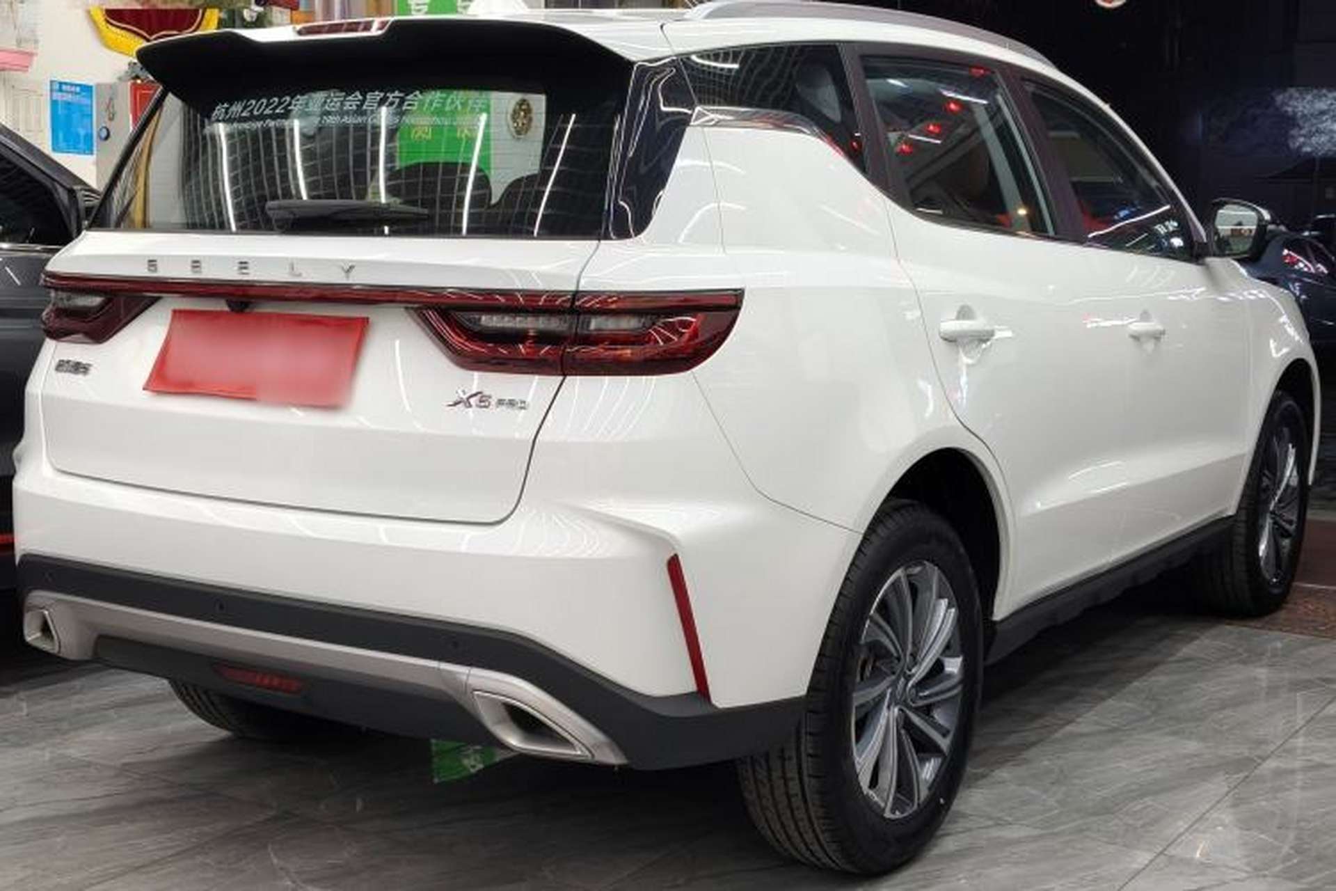 Used Geely Auto Vision X6 2021 PRO 1.4T Automatic Prestige Model Exterior 4