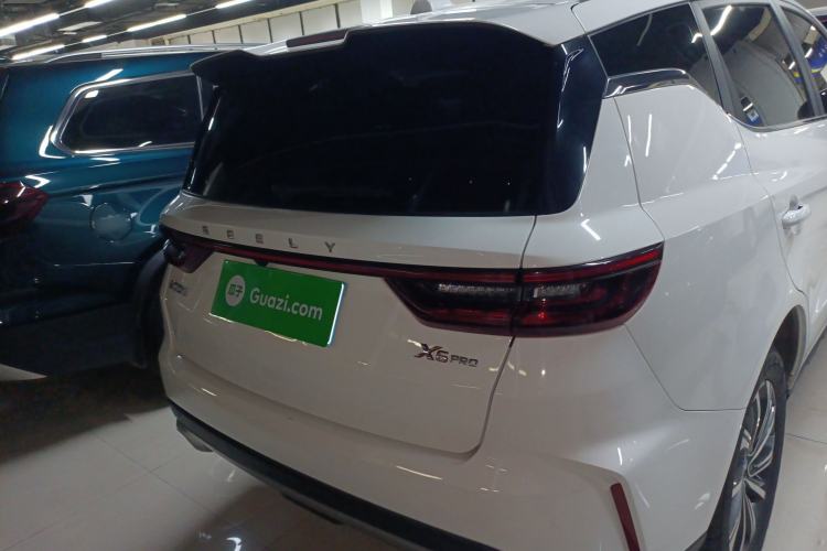 Used Geely Auto Vision X6 2021 PRO 1.4T Automatic Prestige Model Exterior 4