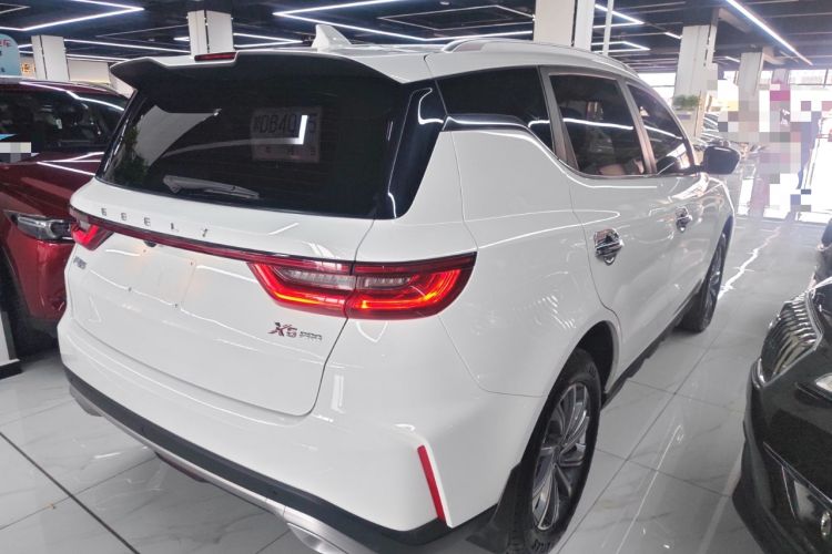Used Geely Auto Vision X6 2021 PRO 1.4T Automatic Prestige Model Exterior 5