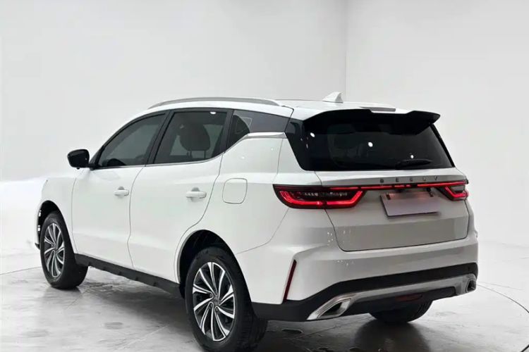 Used Geely Auto Vision X6 2021 PRO 1.4T Automatic Prestige Model Exterior 5