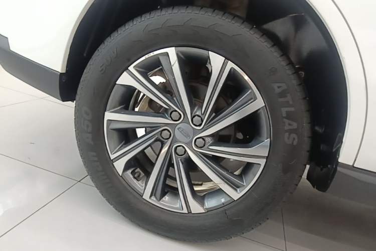 Used Geely Auto Vision X6 2021 PRO 1.4T Automatic Prestige Model Exterior 5