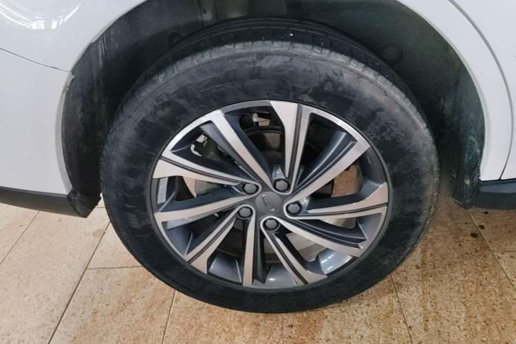 Used Geely Auto Vision X6 2021 PRO 1.4T Automatic Prestige Model Exterior 5