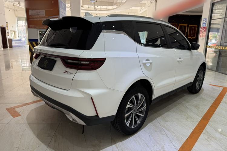 Used Geely Auto Vision X6 2021 PRO 1.4T Automatic Prestige Model Exterior 6