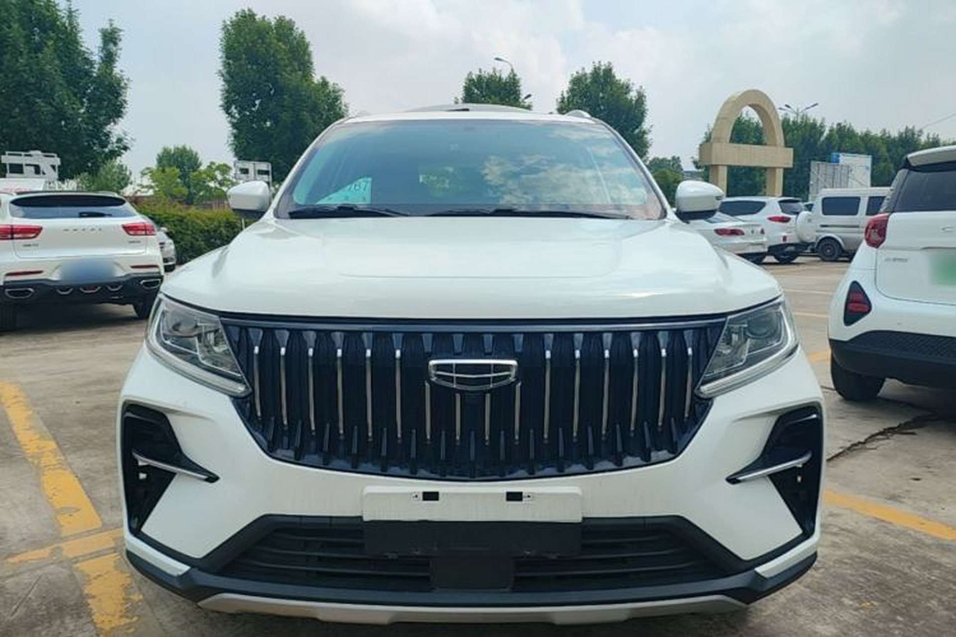 Used Geely Auto Vision X6 2021 PRO 1.4T Automatic Prestige Model Front
