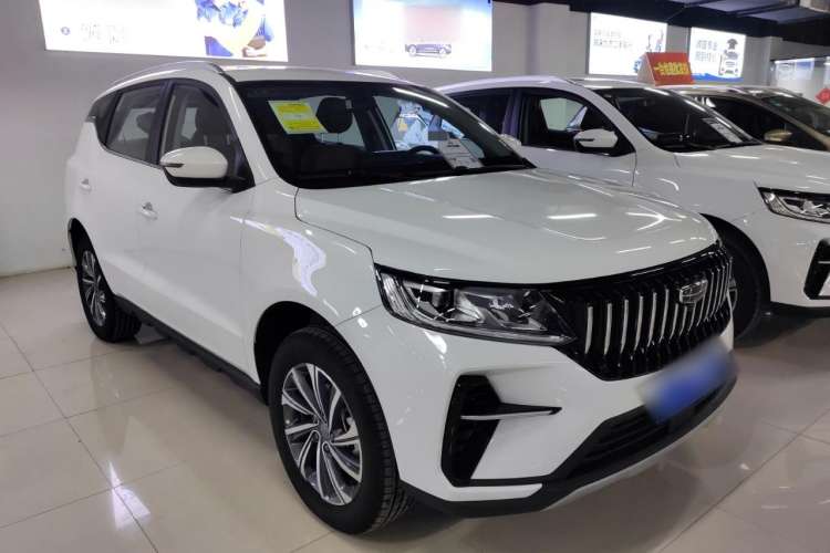 Used Geely Auto Vision X6 2021 PRO 1.4T Automatic Prestige Model Front Right 45 Deg