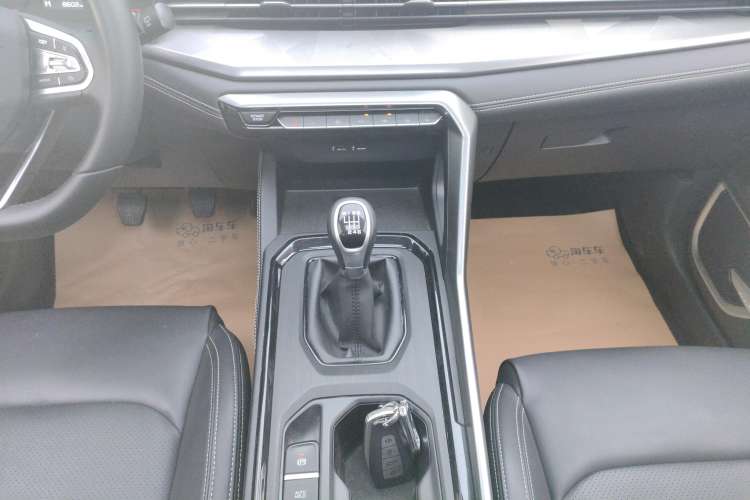 Used Geely Auto Vision X6 2021 PRO 1.4T Manual Luxury Model Gear Lever