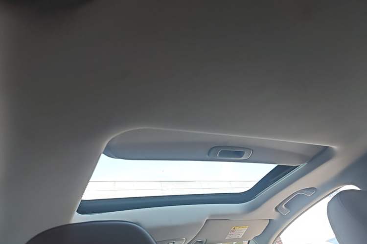 Used Geely Auto Vision X6 2021 PRO 1.4T Automatic Prestige Model Headliner