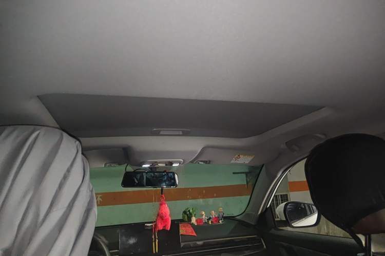 Used Geely Auto Vision X6 2021 PRO 1.4T Automatic Prestige Model Headliner