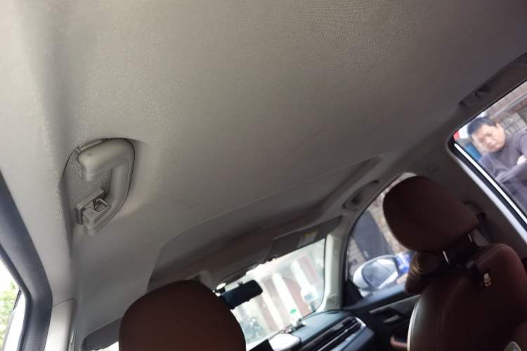 Used Geely Auto Vision X6 2021 PRO 1.4T Automatic Prestige Model Headliner