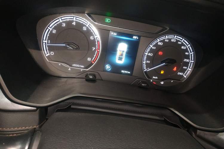 Used Geely Auto Vision X6 2021 PRO 1.4T Automatic Prestige Model Instrument Cluster