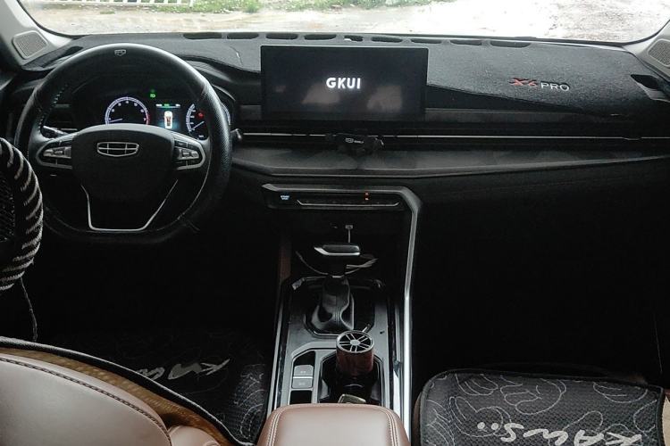 Used Geely Auto Vision X6 2021 PRO 1.4T Automatic Prestige Model Interior 2