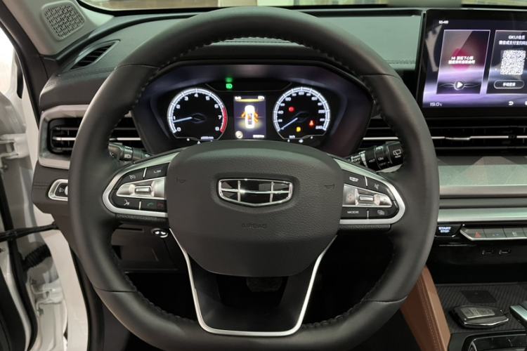 Used Geely Auto Vision X6 2021 PRO 1.4T Automatic Prestige Model Interior 2