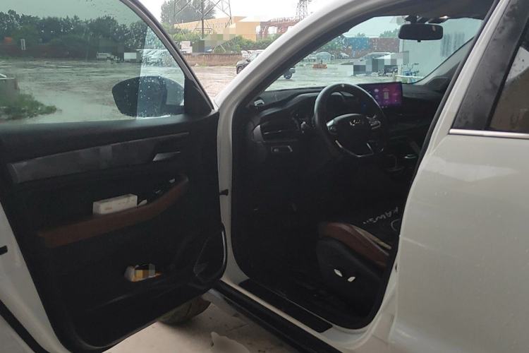 Used Geely Auto Vision X6 2021 PRO 1.4T Automatic Prestige Model Interior 3