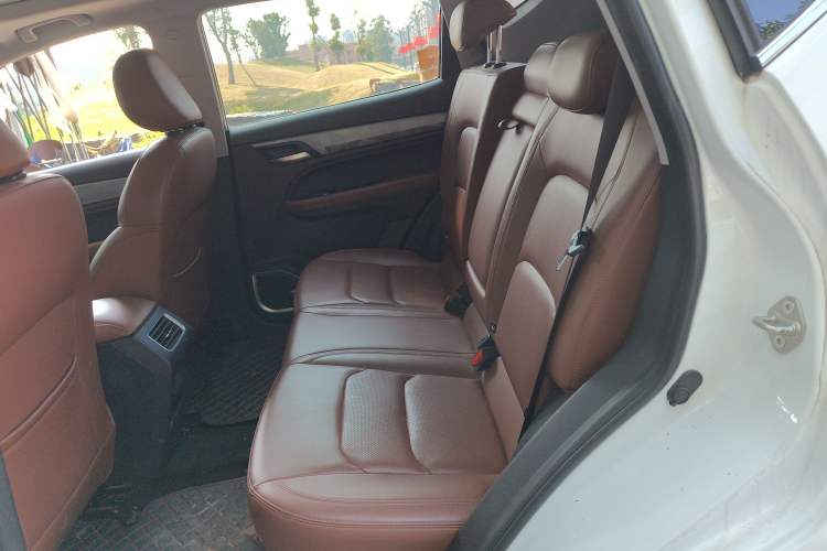 Used Geely Auto Vision X6 2021 PRO 1.4T Automatic Prestige Model Interior 4