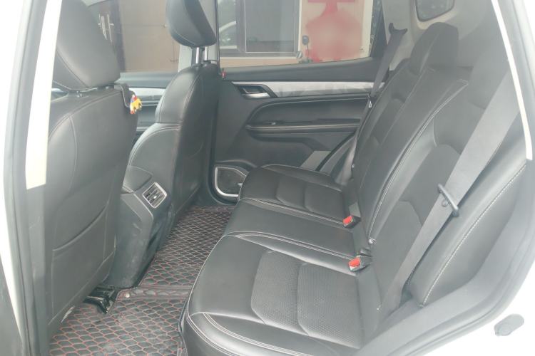 Used Geely Auto Vision X6 2021 PRO 1.4T Manual Luxury Model Interior 5