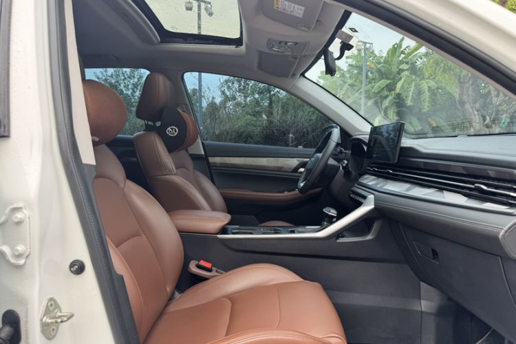 Used Geely Auto Vision X6 2021 PRO 1.4T Automatic Prestige Model Interior 6