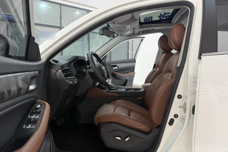 Used Geely Auto Vision X6 2021 PRO 1.4T Automatic Prestige Model Interior 6