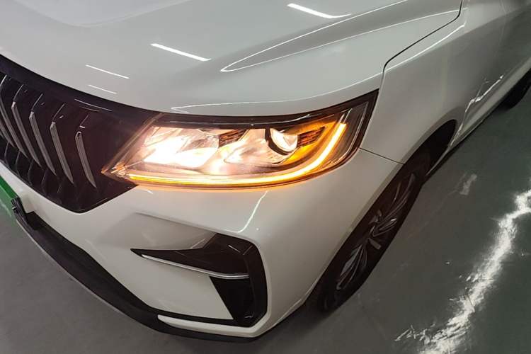 Used Geely Auto Vision X6 2021 PRO 1.4T Automatic Prestige Model Left Front Headlight