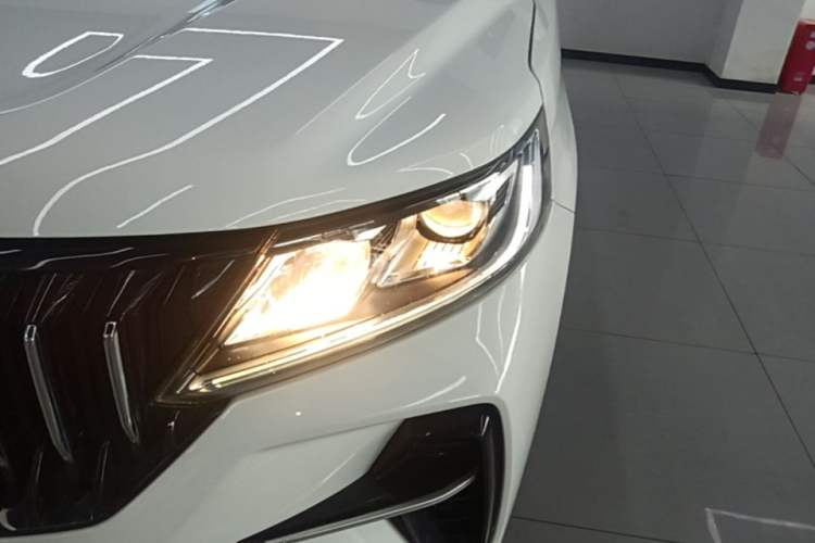 Used Geely Auto Vision X6 2021 PRO 1.4T Automatic Prestige Model Left Front Headlight