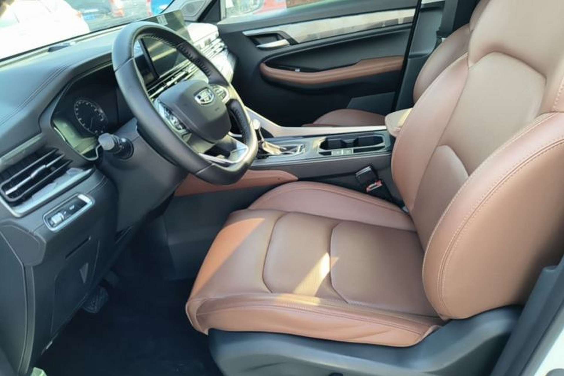 Used Geely Auto Vision X6 2021 PRO 1.4T Automatic Prestige Model Left Front Seat