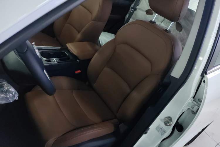 Used Geely Auto Vision X6 2021 PRO 1.4T Automatic Prestige Model Left Front Seat