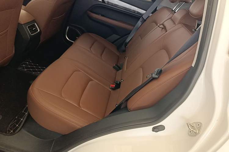 Used Geely Auto Vision X6 2021 PRO 1.4T Automatic Prestige Model Left Rear Seat