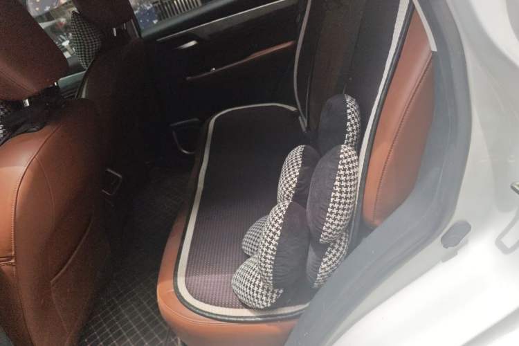 Used Geely Auto Vision X6 2021 PRO 1.4T Automatic Prestige Model Left Rear Seat