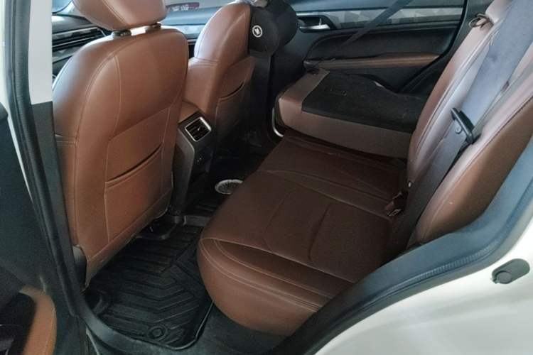 Used Geely Auto Vision X6 2021 PRO 1.4T Automatic Prestige Model Left Rear Seat