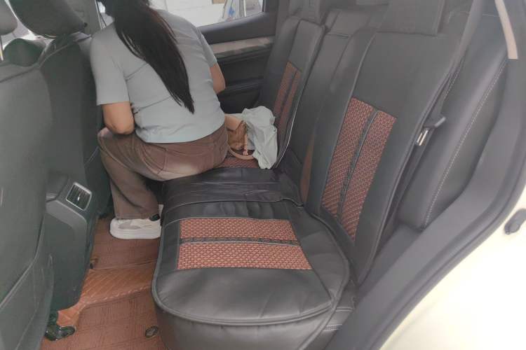 Used Geely Auto Vision X6 2021 PRO 1.4T Manual Luxury Model Left Rear Seat