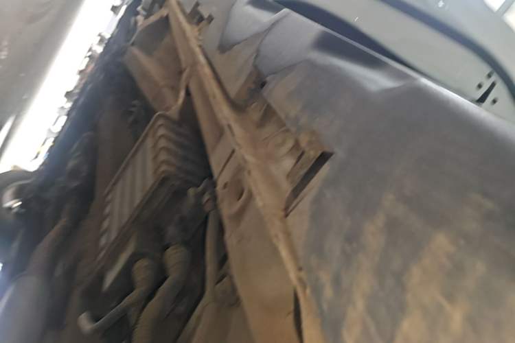 Used Geely Auto Vision X6 2021 PRO 1.4T Automatic Prestige Model Left Side Sill
