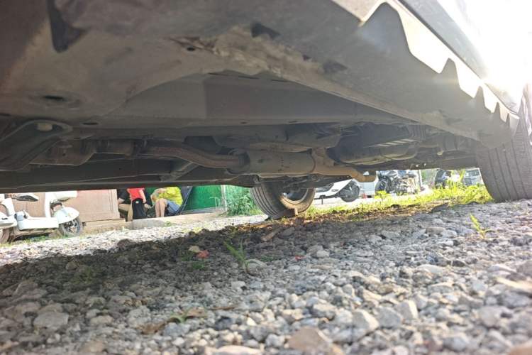Used Geely Auto Vision X6 2021 PRO 1.4T Manual Luxury Model Left Side Sill