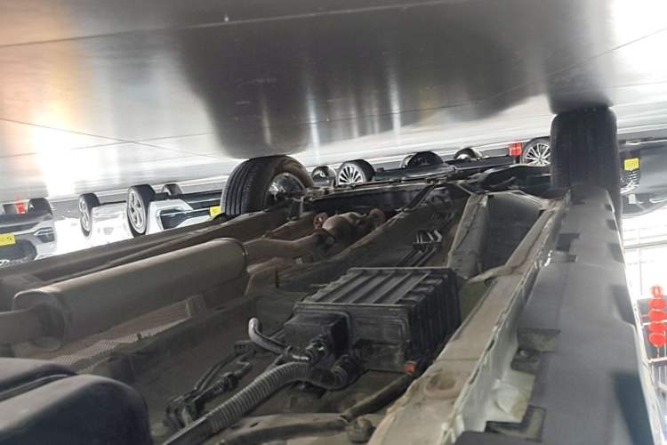 Used Geely Auto Vision X6 2021 PRO 1.4T Manual Luxury Model Left Side Sill
