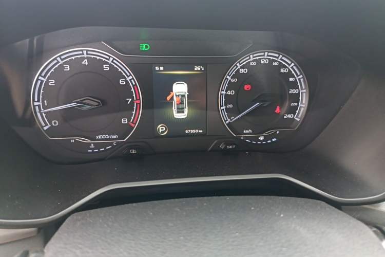 Used Geely Auto Vision X6 2021 PRO 1.4T Automatic Prestige Model Odometer Close Up