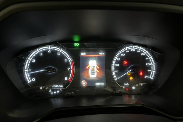 Used Geely Auto Vision X6 2021 PRO 1.4T Automatic Prestige Model Odometer Close Up