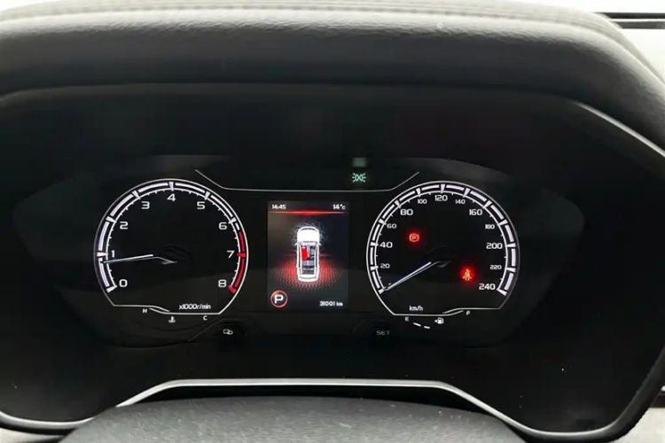 Used Geely Auto Vision X6 2021 PRO 1.4T Automatic Prestige Model Odometer Close Up