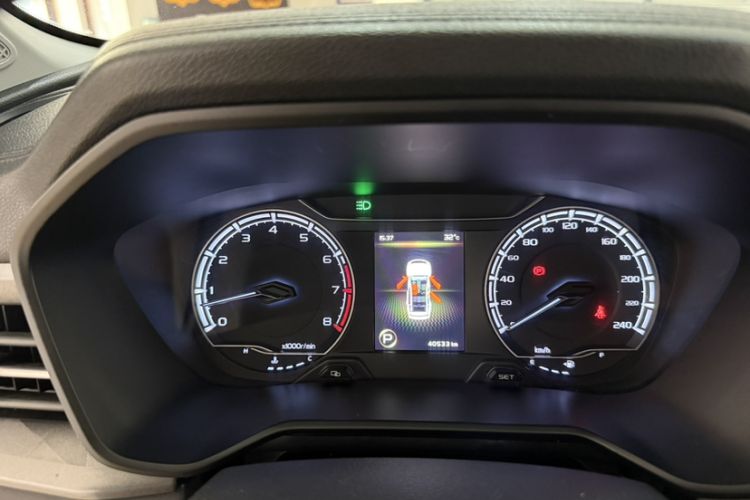 Used Geely Auto Vision X6 2021 PRO 1.4T Automatic Prestige Model Odometer Close Up