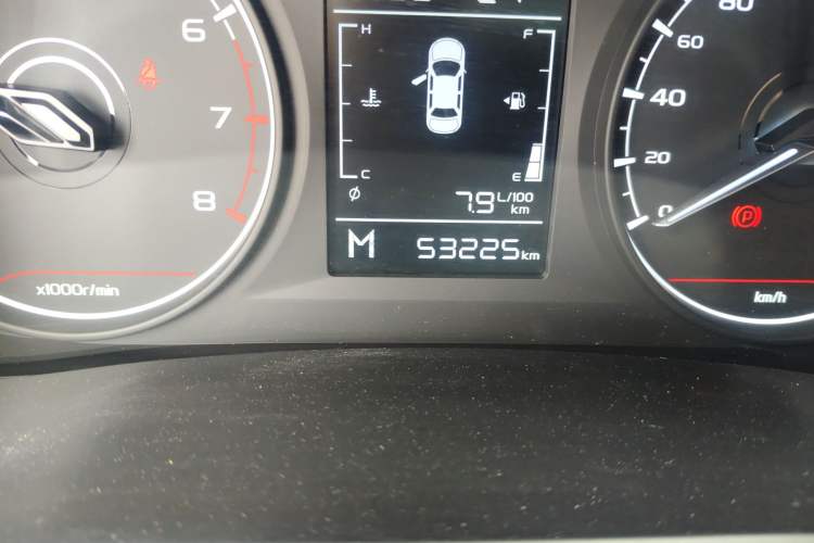 Used Geely Auto Vision X6 2021 PRO 1.4T Manual Luxury Model Odometer Close Up