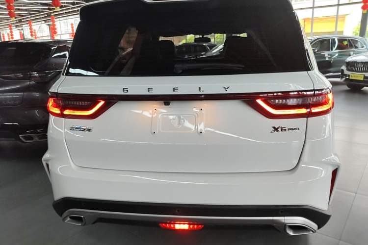Used Geely Auto Vision X6 2021 PRO 1.4T Manual Luxury Model Rear