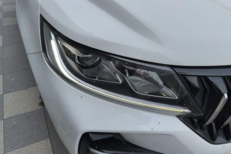 Used Geely Auto Vision X6 2021 PRO 1.4T Automatic Prestige Model Right Front Headlight