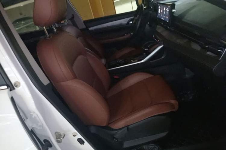 Used Geely Auto Vision X6 2021 PRO 1.4T Automatic Prestige Model Right Front Seat